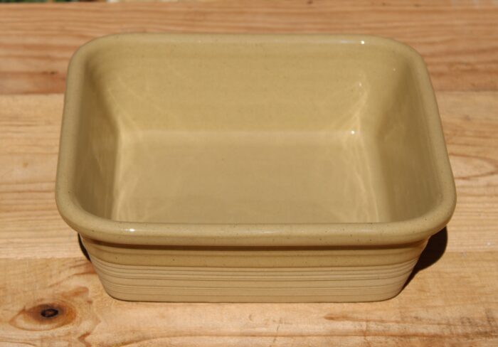 Plat à four